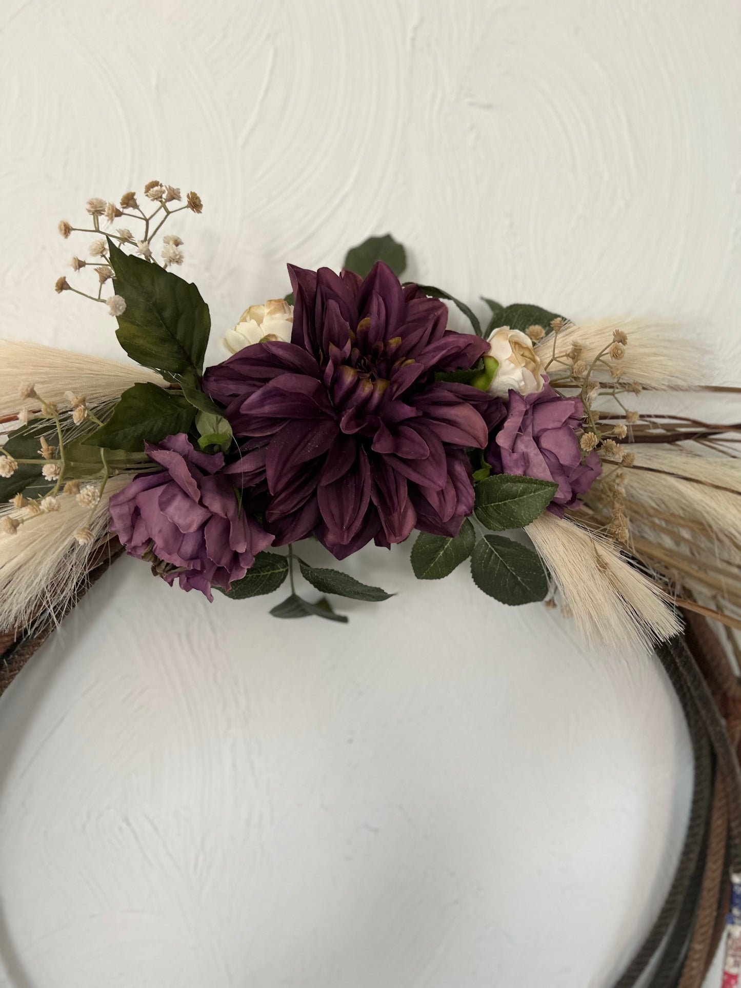 Lasso wreath (7912142504074)