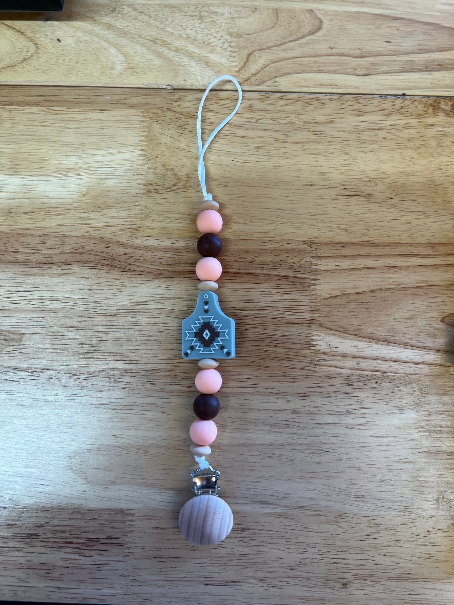 Ear Tag Pacifier Holder (Gray) (8312020729994)