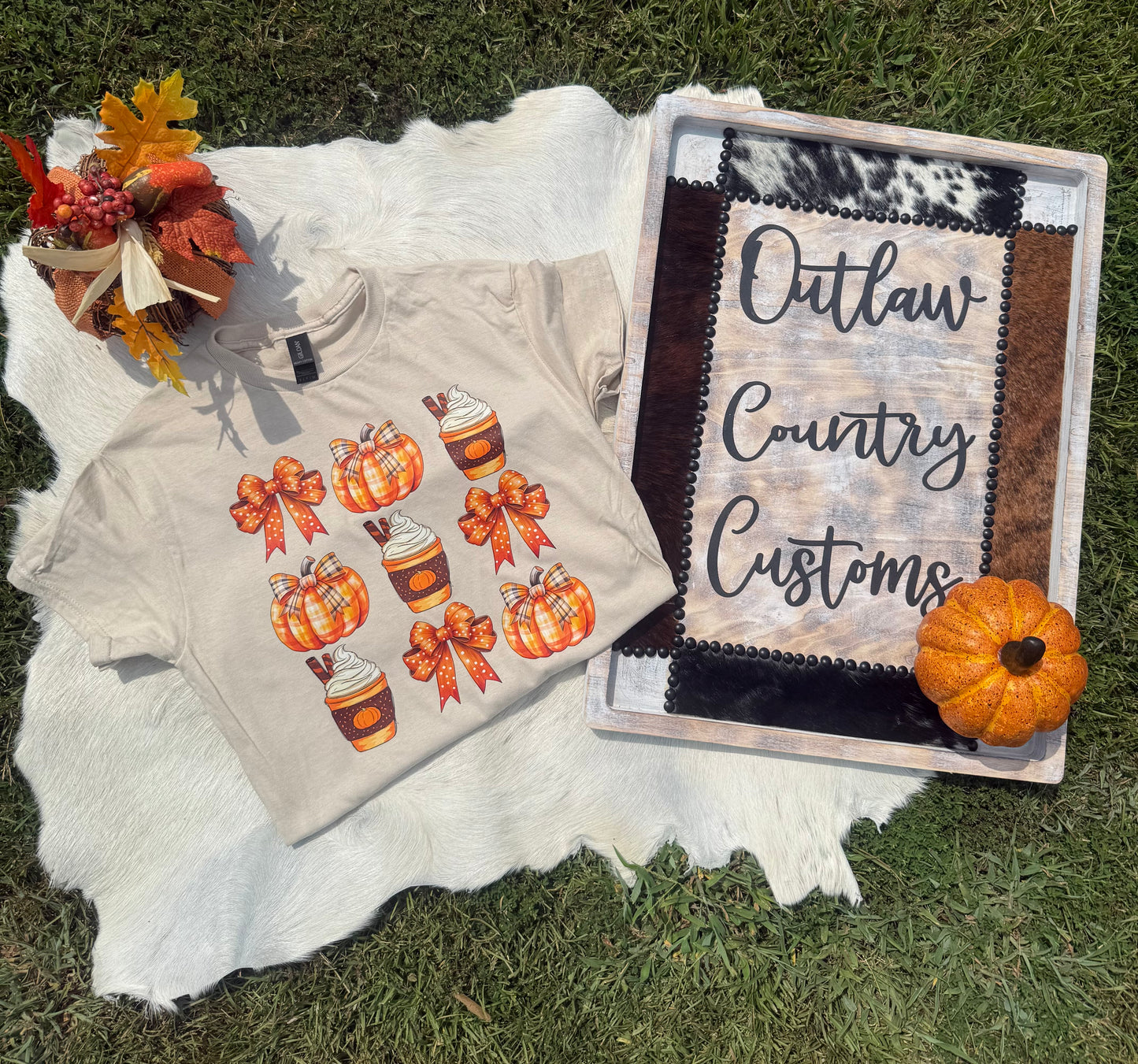 Latte, Pumpkins & Bows T-shirt (8658229395594)
