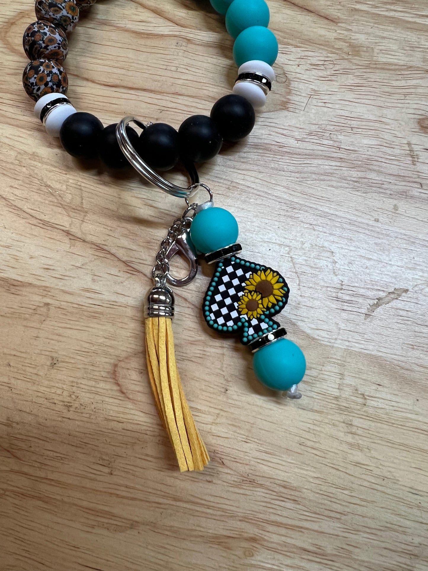 Sunflowers & Spades Bangle Keychain (8278080487562)