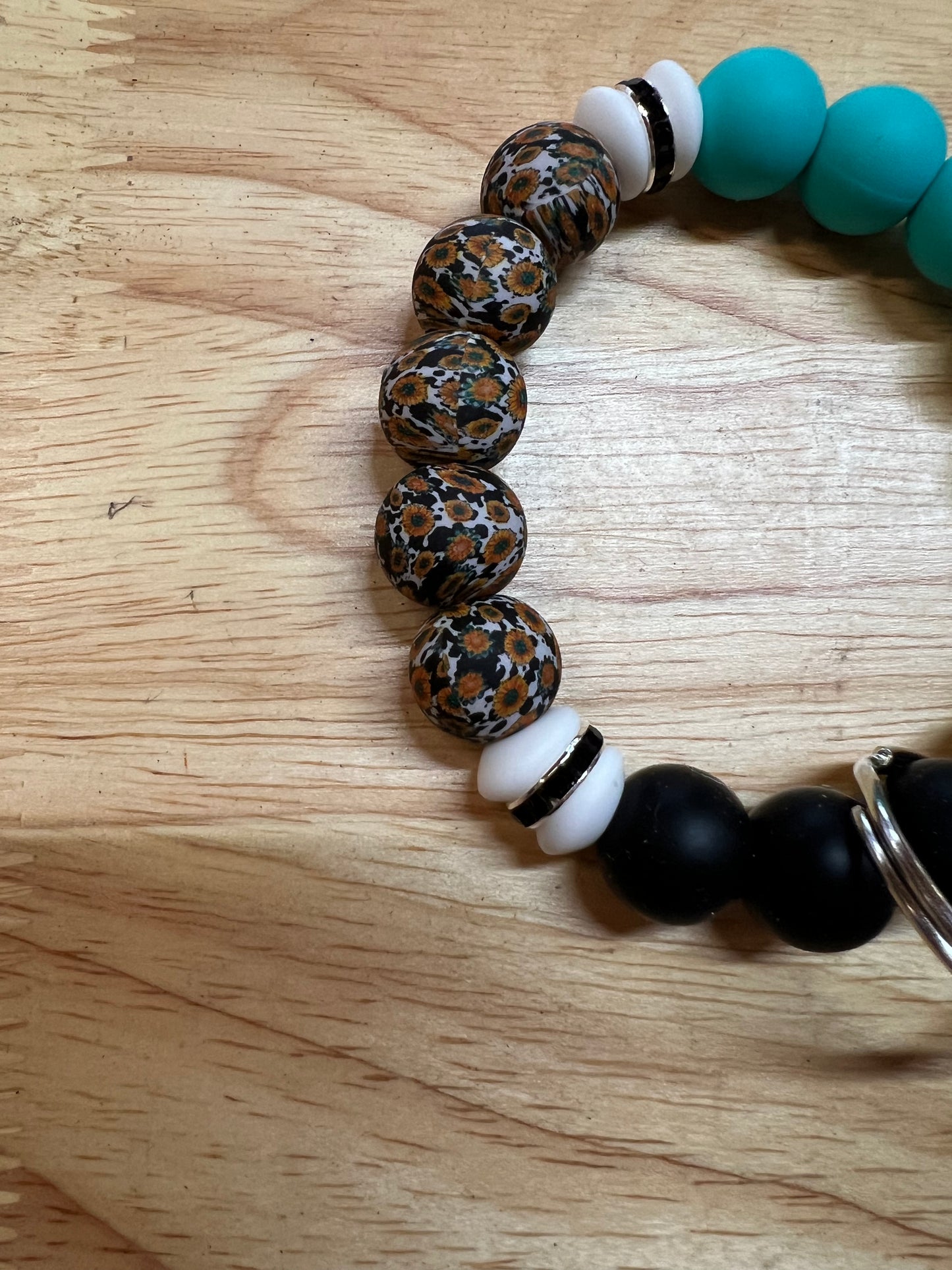 Sunflowers & Spades Bangle Keychain (8278080487562)